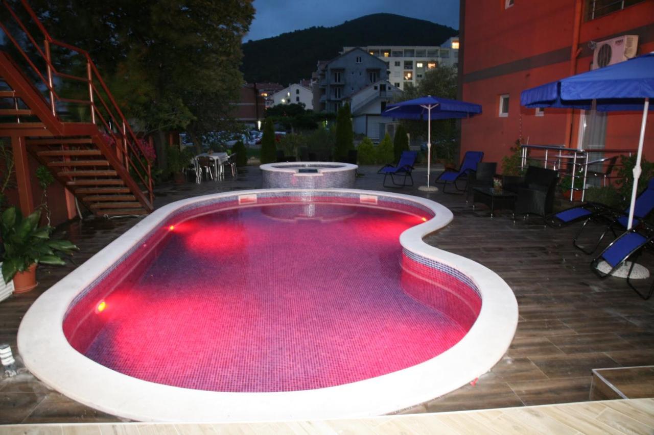 Vilaelenamarko Budva Bagian luar foto
