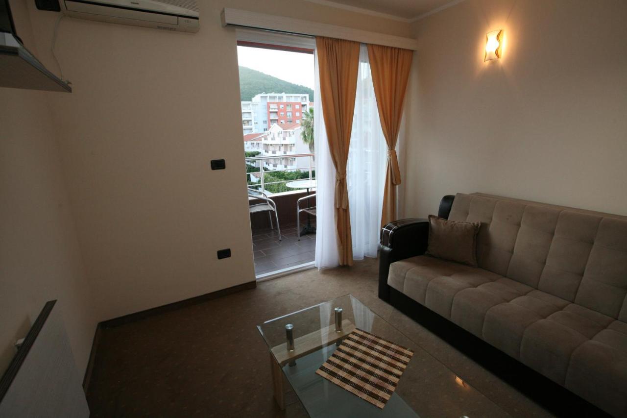 Vilaelenamarko Budva Bagian luar foto