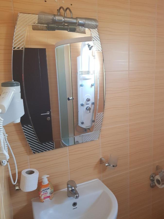 Vilaelenamarko Budva Bagian luar foto